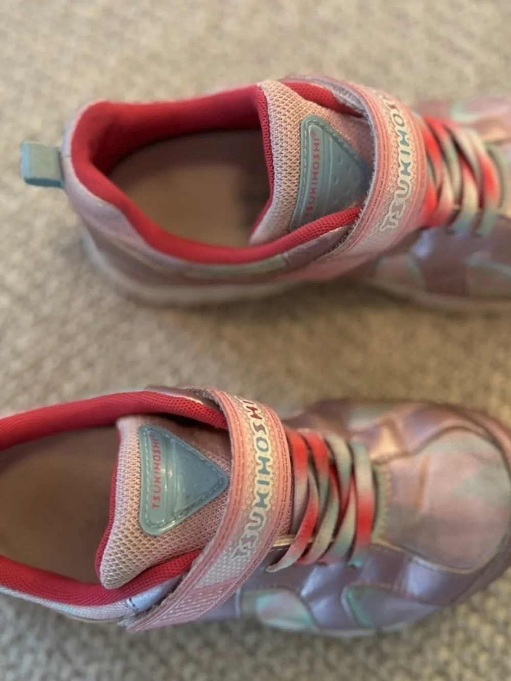 Girls Iridescent Pink velcro Tsukihoshi Sneakers size 1